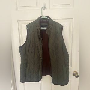 Women’s plus size outdoor vest size 2X zip and snap closure